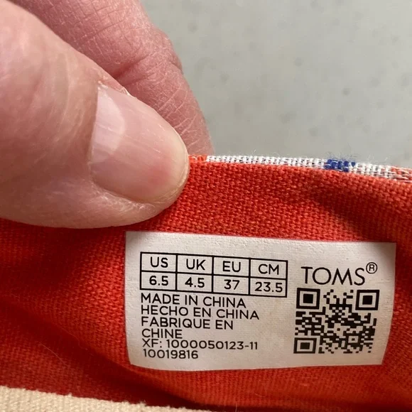 TOMS Multicolor Embroidered Espadrille Flats - Blue, Yellow, Green - Picture 8 of 9